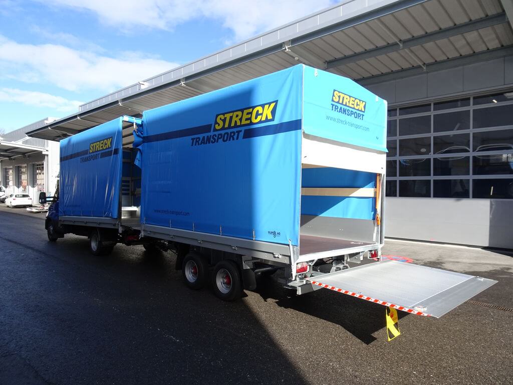 Carrosserie Filipelli AG Anhänger Streck Transport Hebebühne