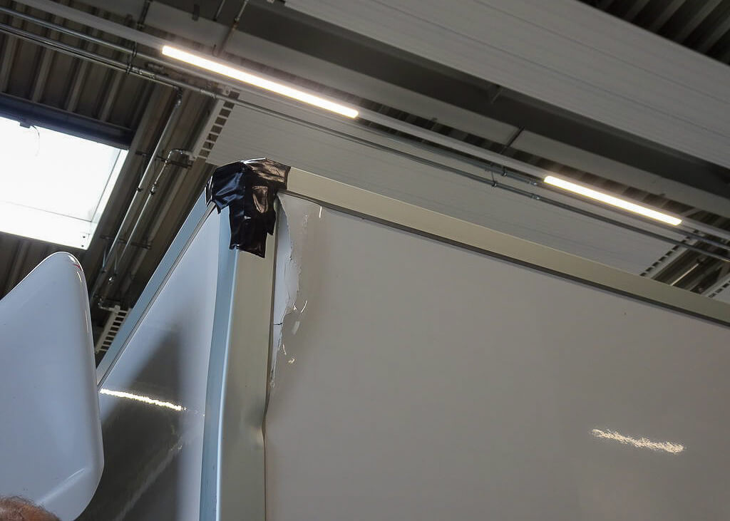 Fahrzeugbau Schaden Reparatur Kofferaufbau