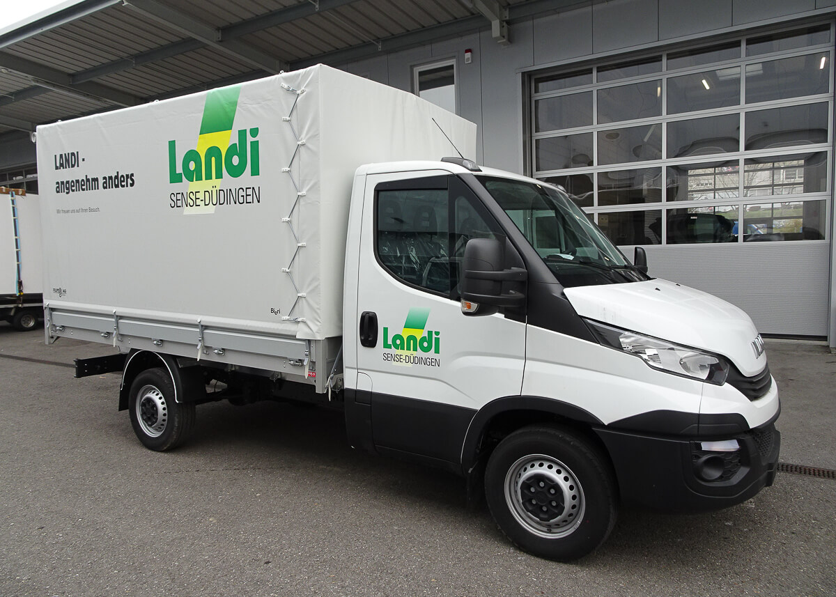 Planenaufbau Landi LKW