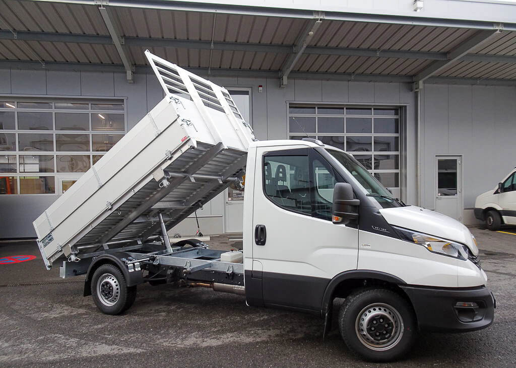 Carrosserie Filipelli AG Dreiseitenkipper hoch