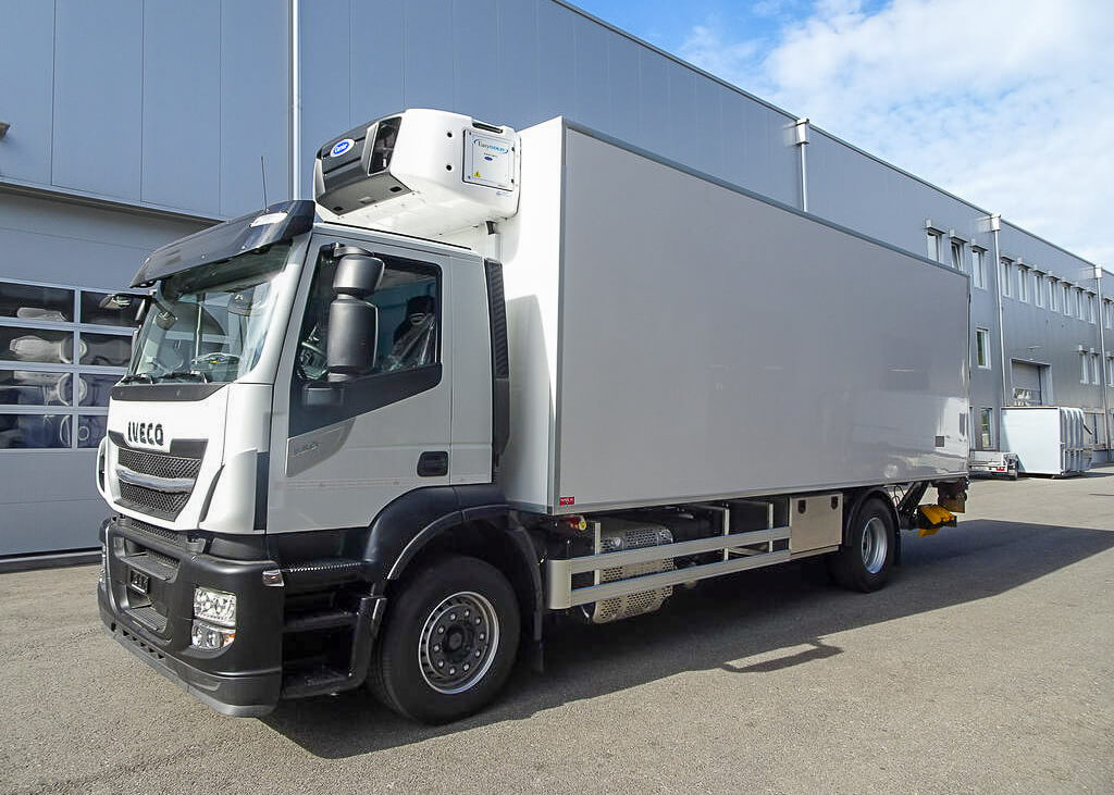 Carrosserie Filipelli AG Kühlkoffer Lastwagen LKW weiss